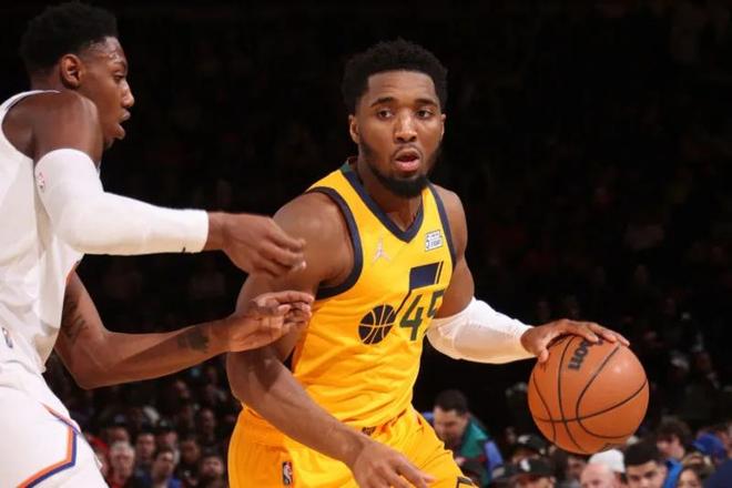 “撸铁”成风 尚存隐忧.