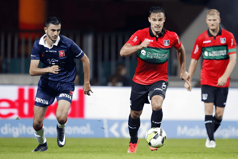 通过这些案 通过这些案