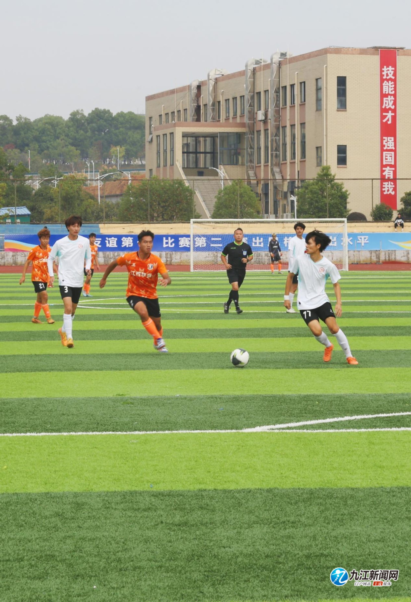 他与疾病进 他与疾病进